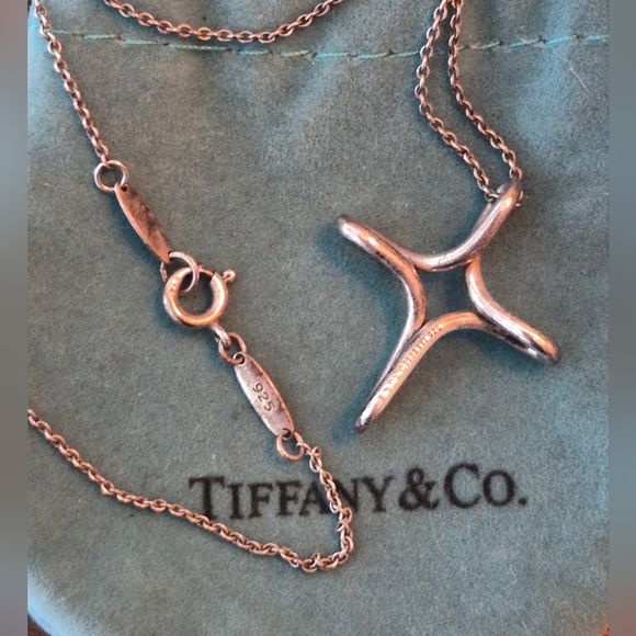 Authentic Tiffany & Co. Elsa Peretti Silver Open Cross Pendant Necklace
